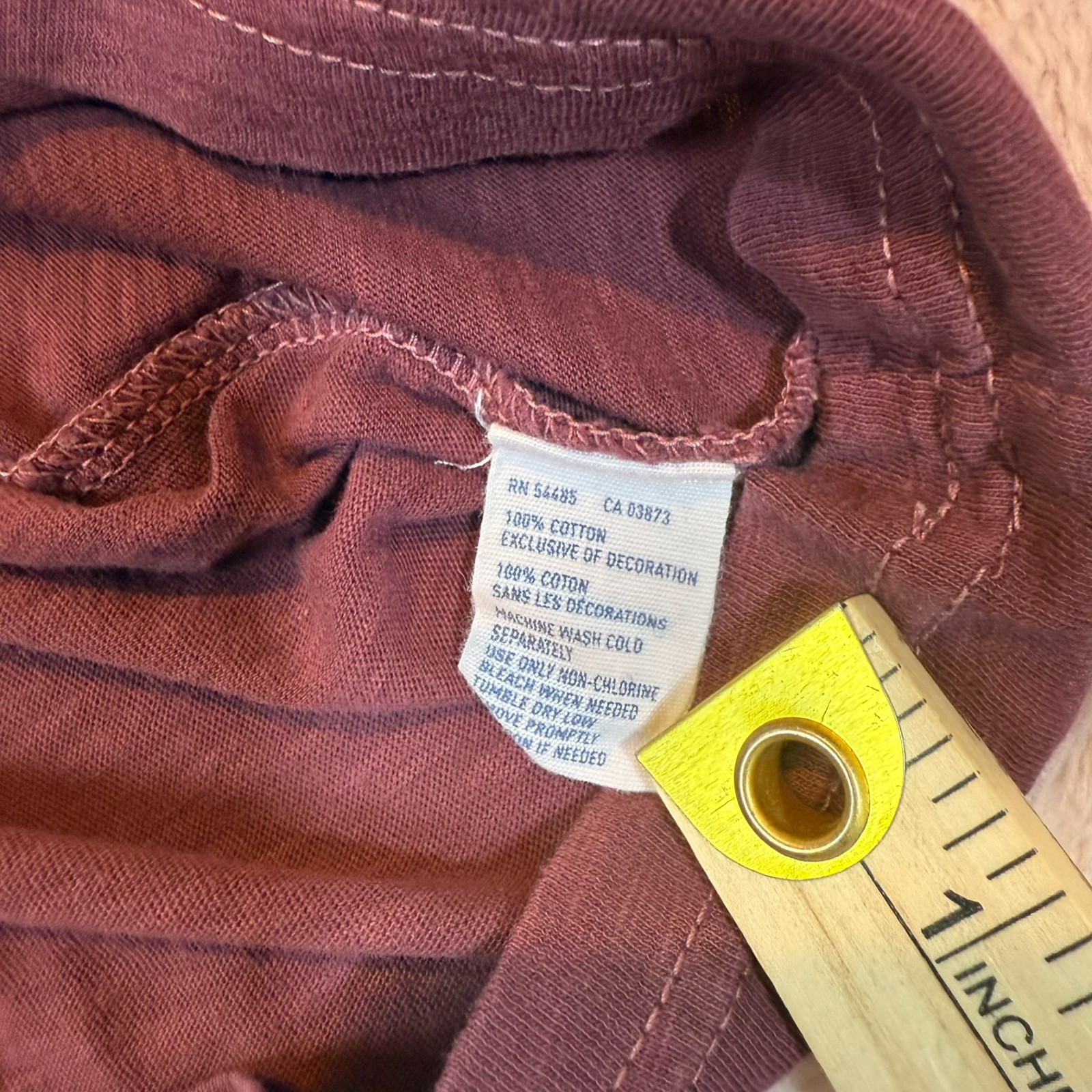American Eagle Outfitters Men's Size XS/P Red V-Neck Plain Shirt 100% Cotton gallery