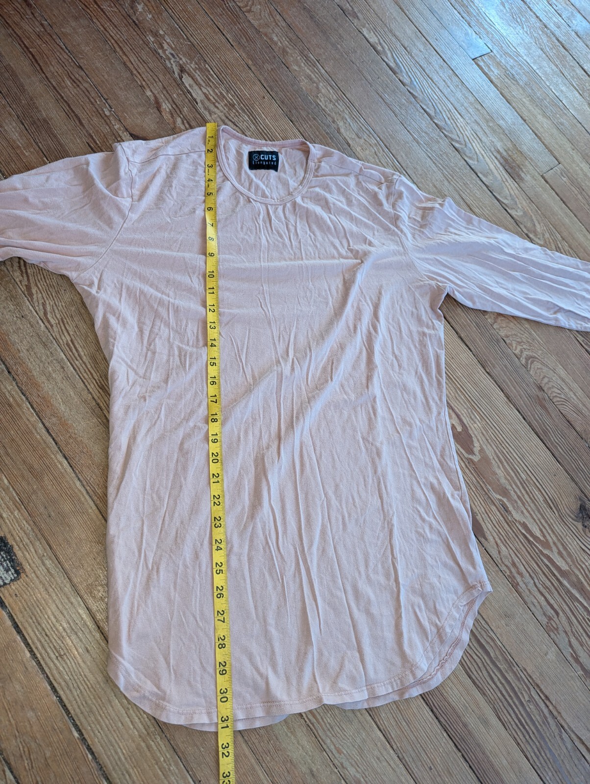 Cuts Clothing Elongated Long Sleeve T Shirt Mens Size L Coral Pink Cotton Blend gallery