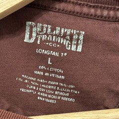 Duluth Trading Co Longtail T Shirt Men’s Large L Red Brown Pocketless Workwear