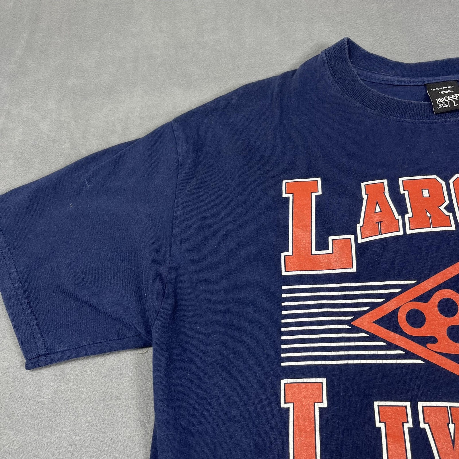 10 Deep Shirt Mens Large Navy Blue Larger Living Graphic Tee Made In USA 2012 gallery