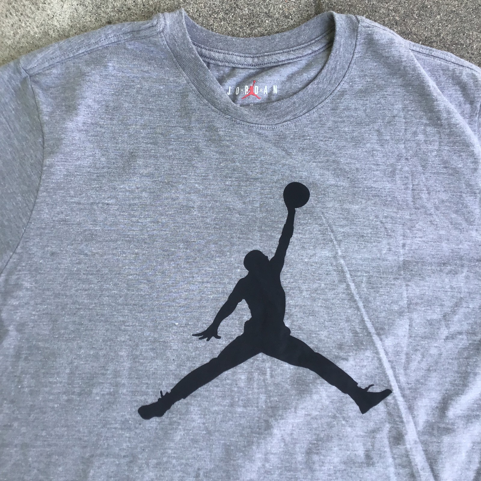 Jordan Jumpman Men XL Shirt Michael Jordan Logo Crew Neck Heather Gray gallery