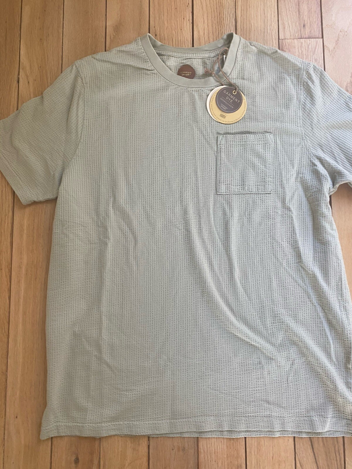Common People men’s Medium T-shirt short sleeve seersucker