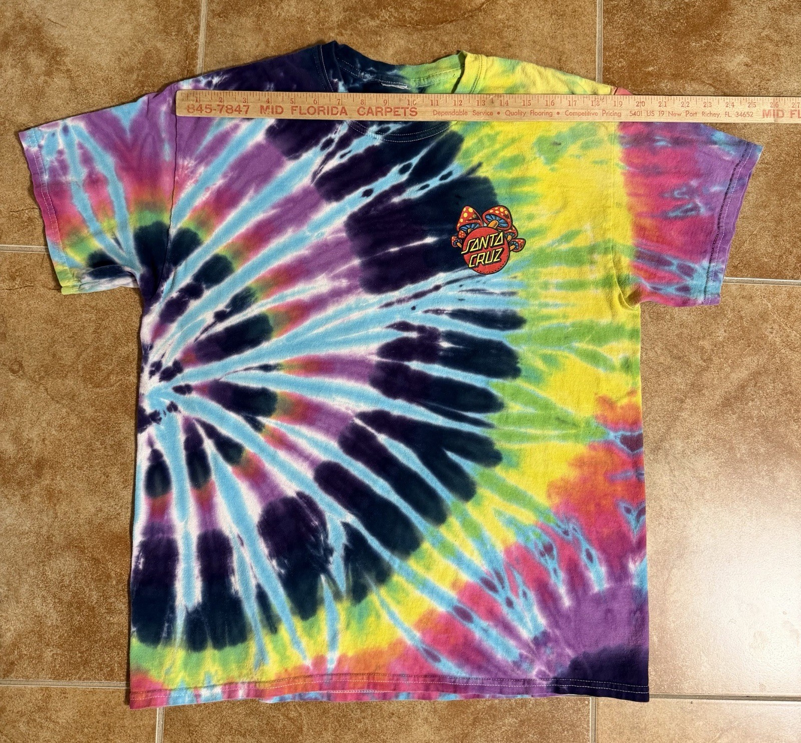 Santa Cruz Skateboards Tie Dye Short Sleeve Tee Shirt Graphic Print Mushrooms LG gallery