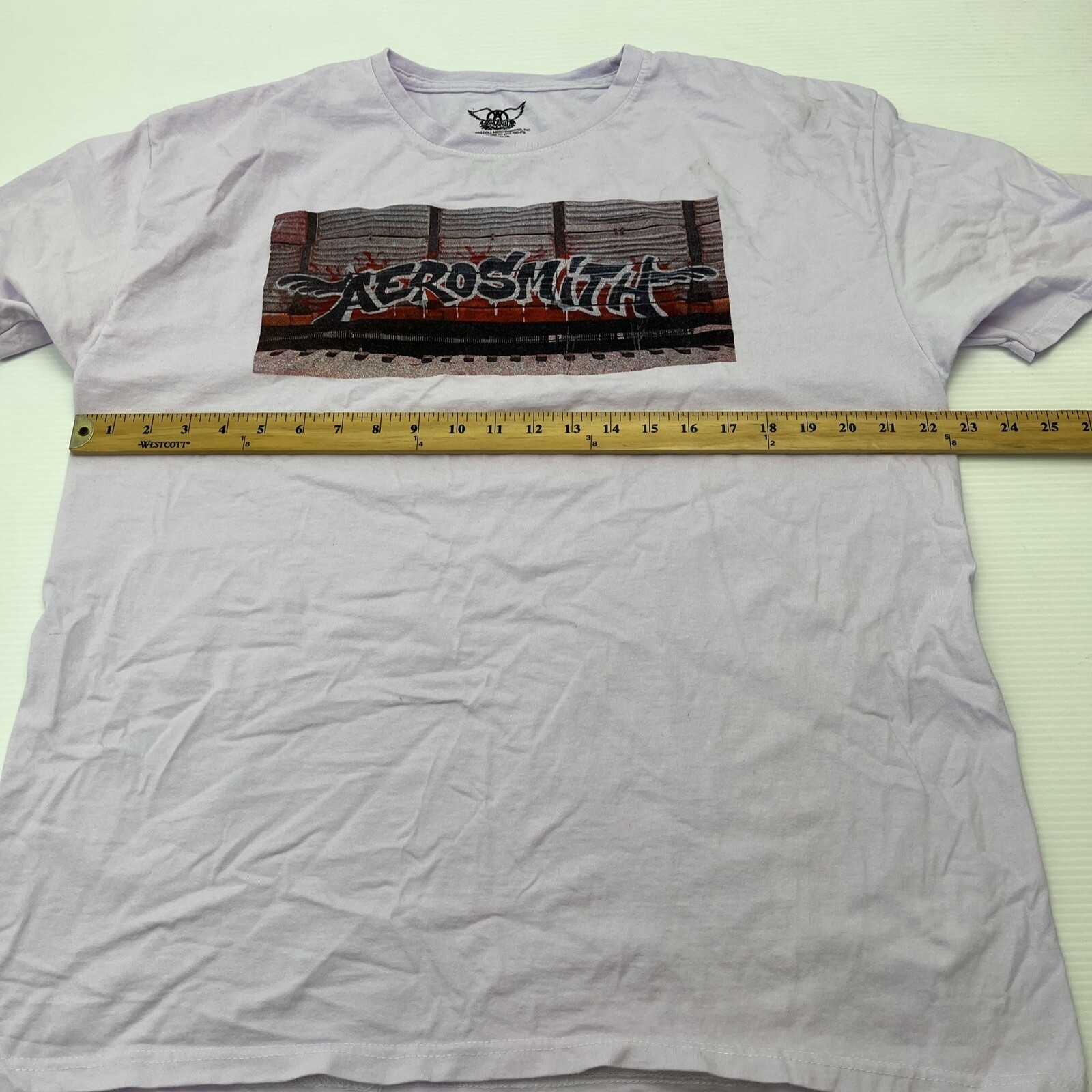 Aerosmith Graphic T-Shirt Mens XL Light Purple Good Graffiti Logo Rock Band Tee gallery
