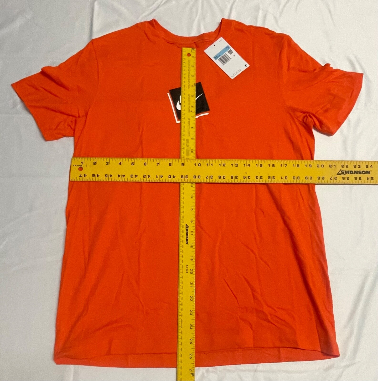 Nike Air Men's Athletic T-Shirt Size MEDIUM Blocked Logo Gym Graphic FD6660 820 gallery