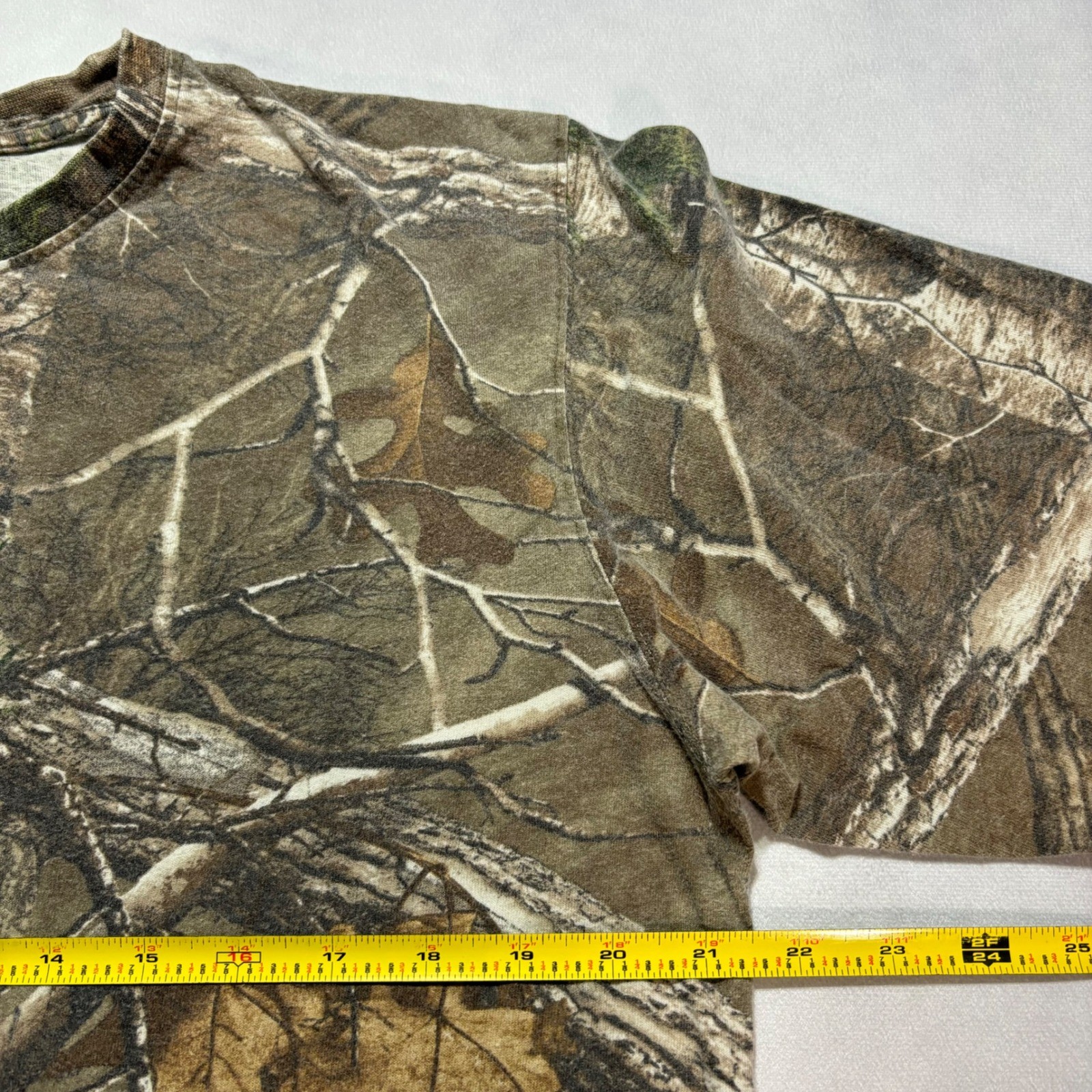 Vintage Realtree Camo Long Sleeve T-Shirt Men's Medium Outdoor Hunting Gorp Y2K gallery