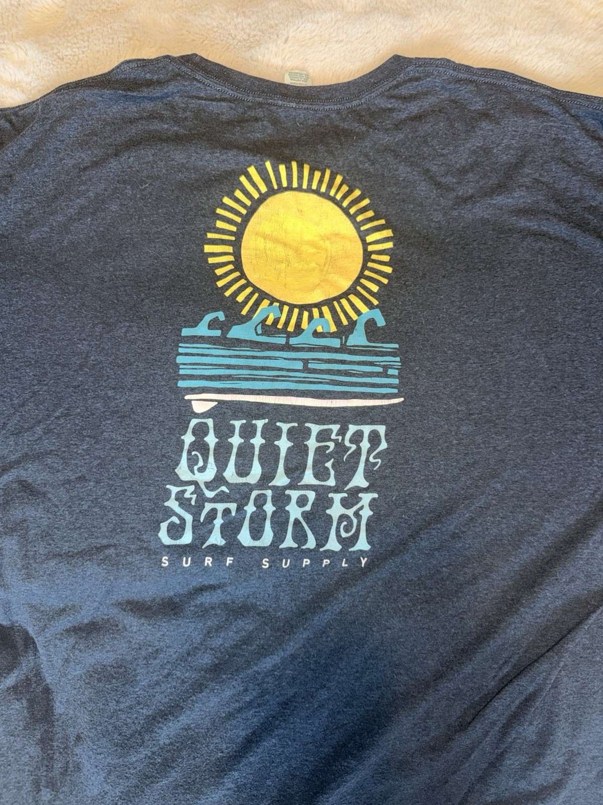 Pacific Men’s XXL Regular Dark Gray/Yellow/Blue Graphic Print Surf Tee gallery
