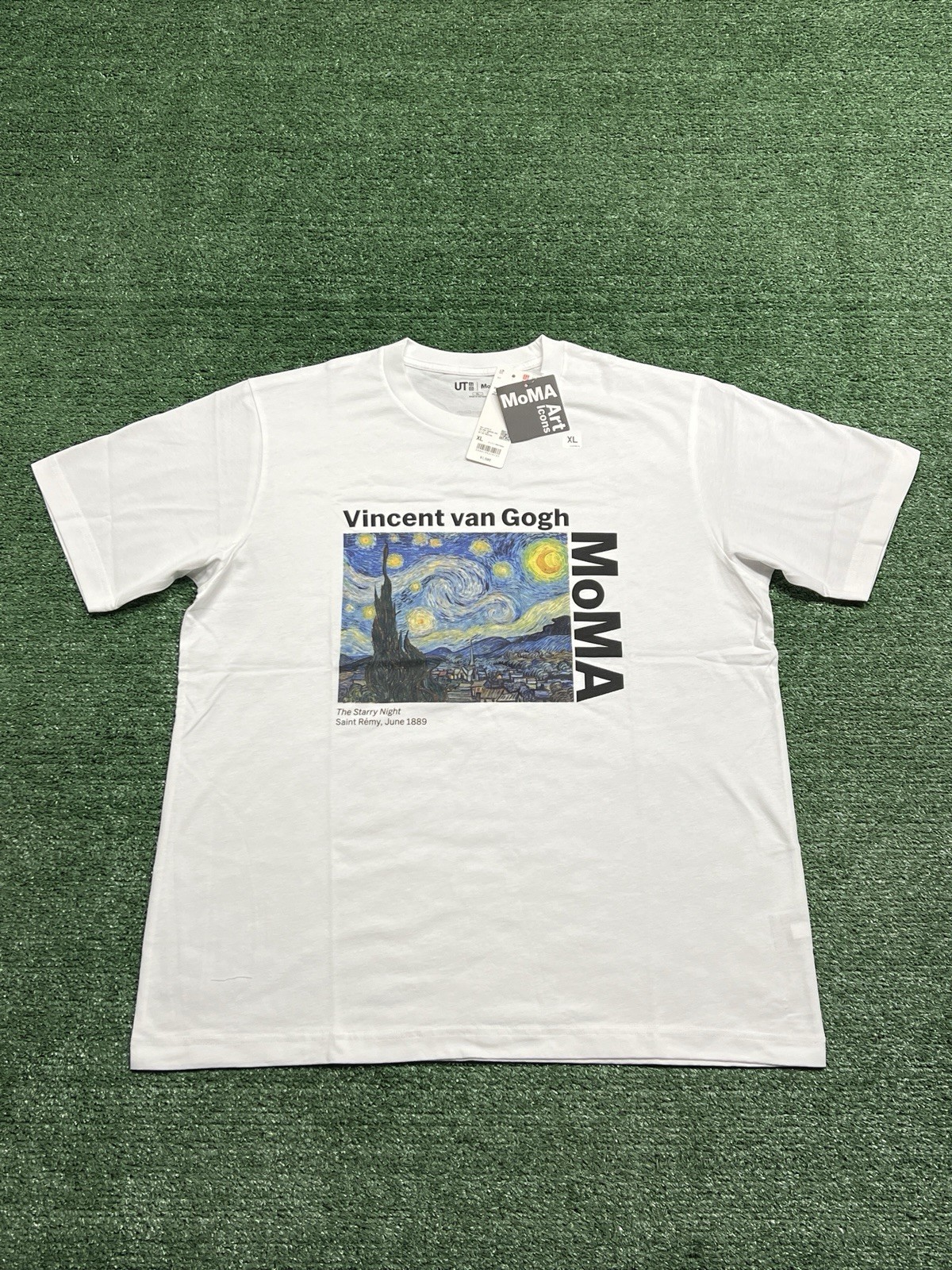 Uniqlo UT MoMA US Size Large Vincent Van Gogh Starry Night White Shirt Japan XL