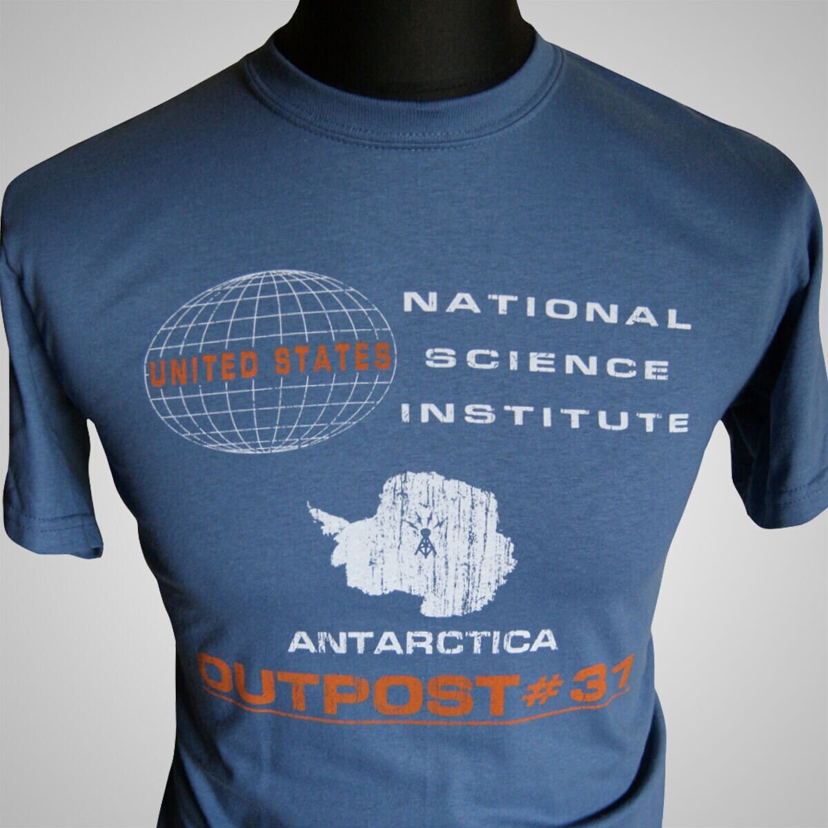 Outpost 31 T Shirt Retro Movie Horror The Thing Antartica Alien Indigo Blue