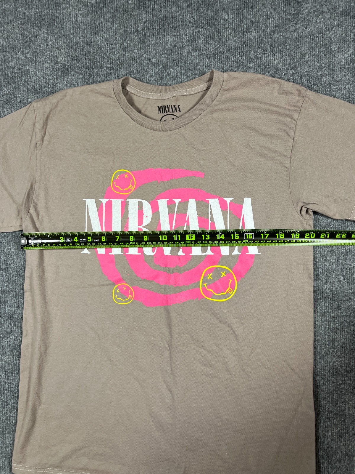 Nirvana Band T Shirt Mens Medium Beige Cotton Happy Face Graphic Everyday Wear gallery