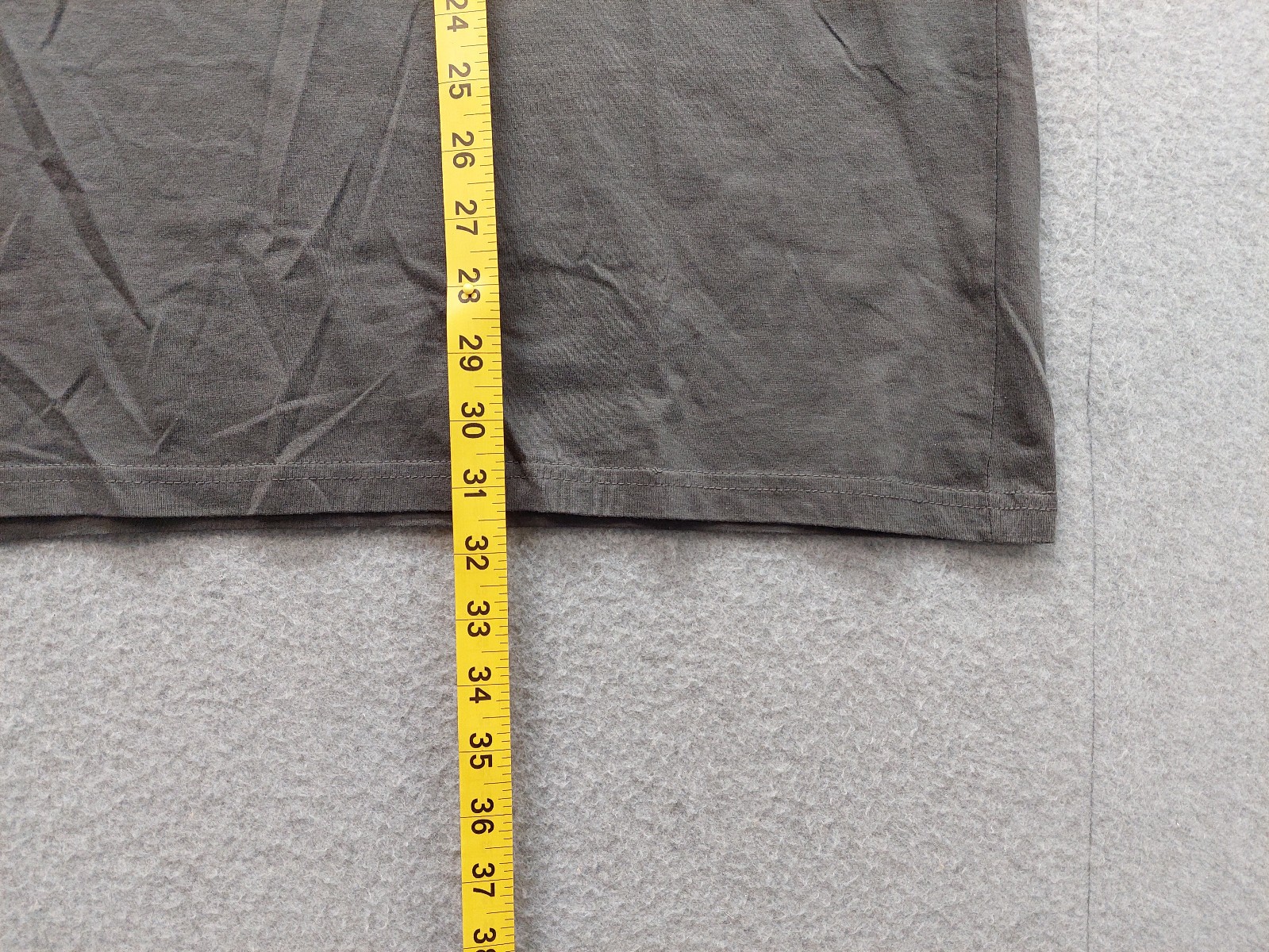 Karl Lagerfeld Men Shirt XXL Gray Crew Neck Short Sleeve Flat Front Outdoor Tee gallery