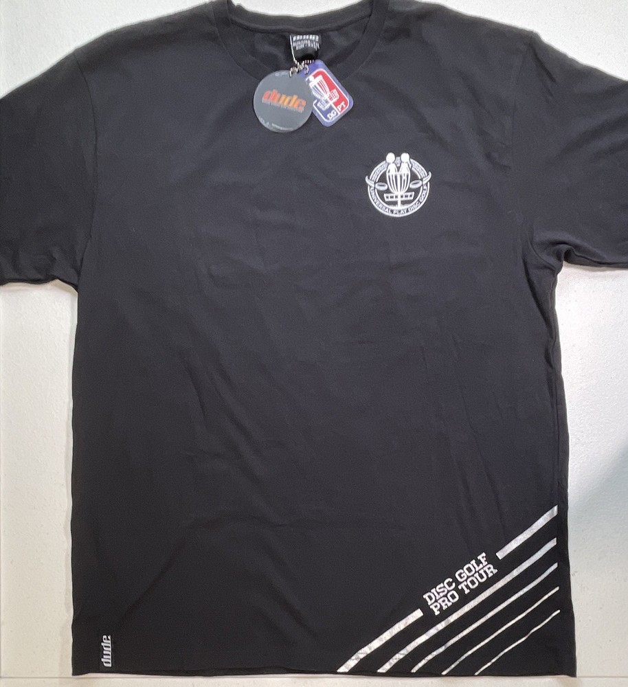 NWT Dude Men’s Black Disc Golf Pro Tour Logo Graphic Cotton T-Shirt 2XL NEW Top