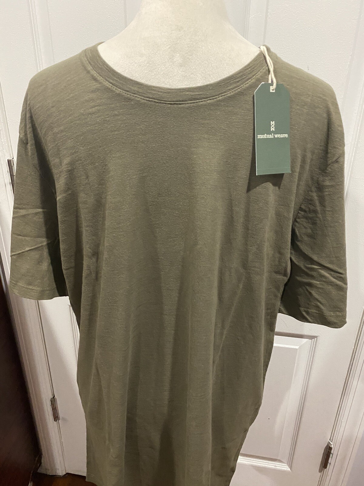 Mutual Weave L Crew Neck Short Sleeve Safari Green Olive Tshirt gallery