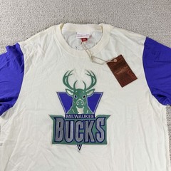 Mitchell & Ness Milwaukee Bucks Embroidered T-Shirt Beige Green Men’s Size M