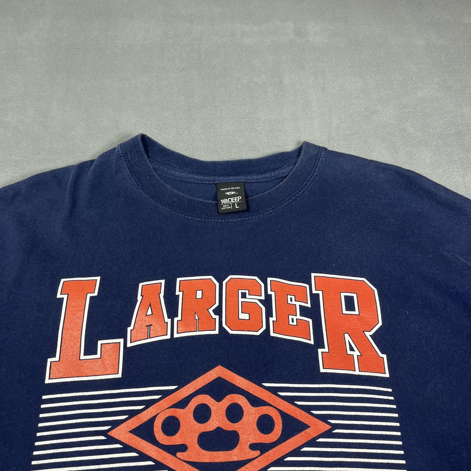 10 Deep Shirt Mens Large Navy Blue Larger Living Graphic Tee Made In USA 2012 gallery