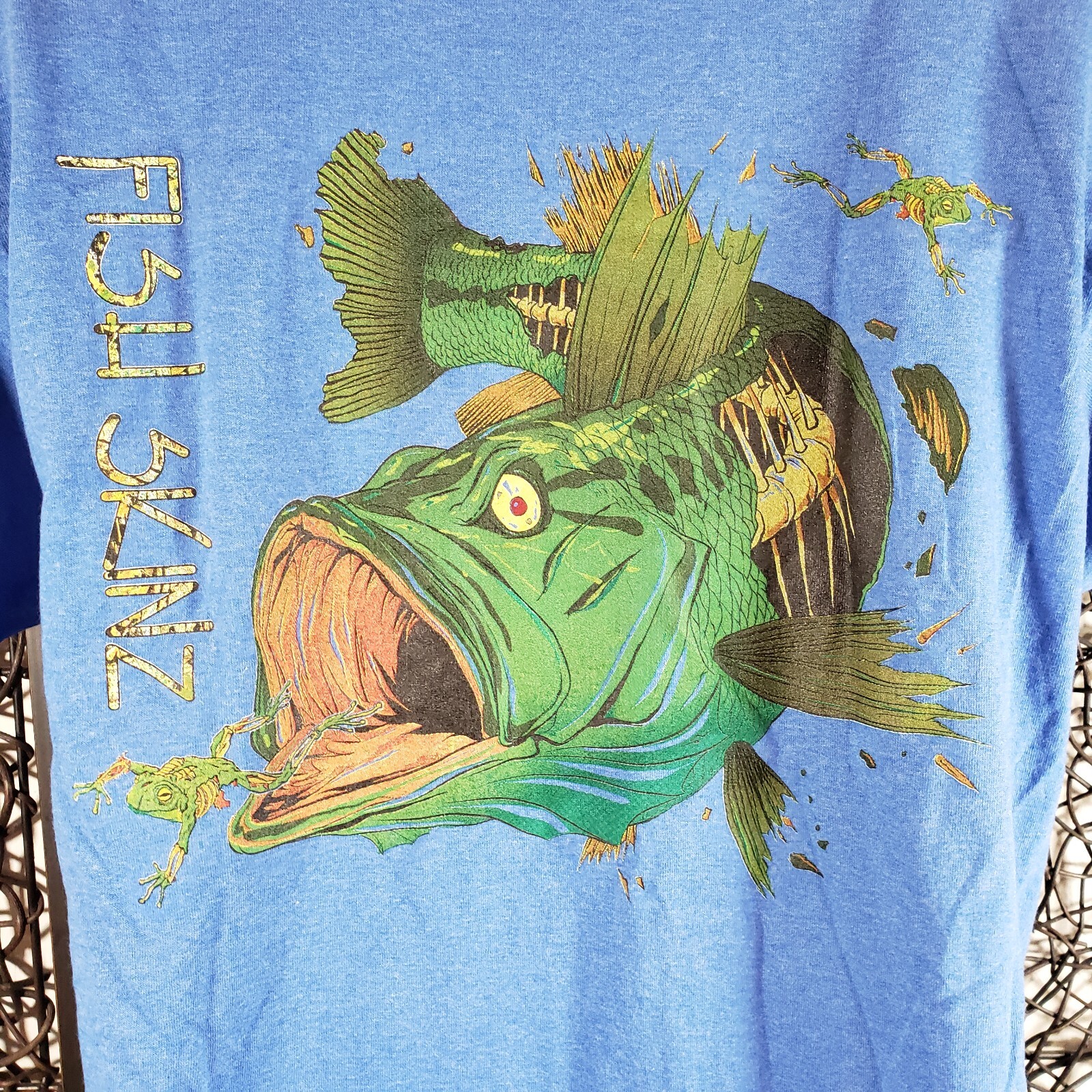 NWT FISH SKINZ MENS SHORT SLEEVE T TEE SHIRT SZ. M BLUE DOUBLE SIDED COTTON POLY gallery