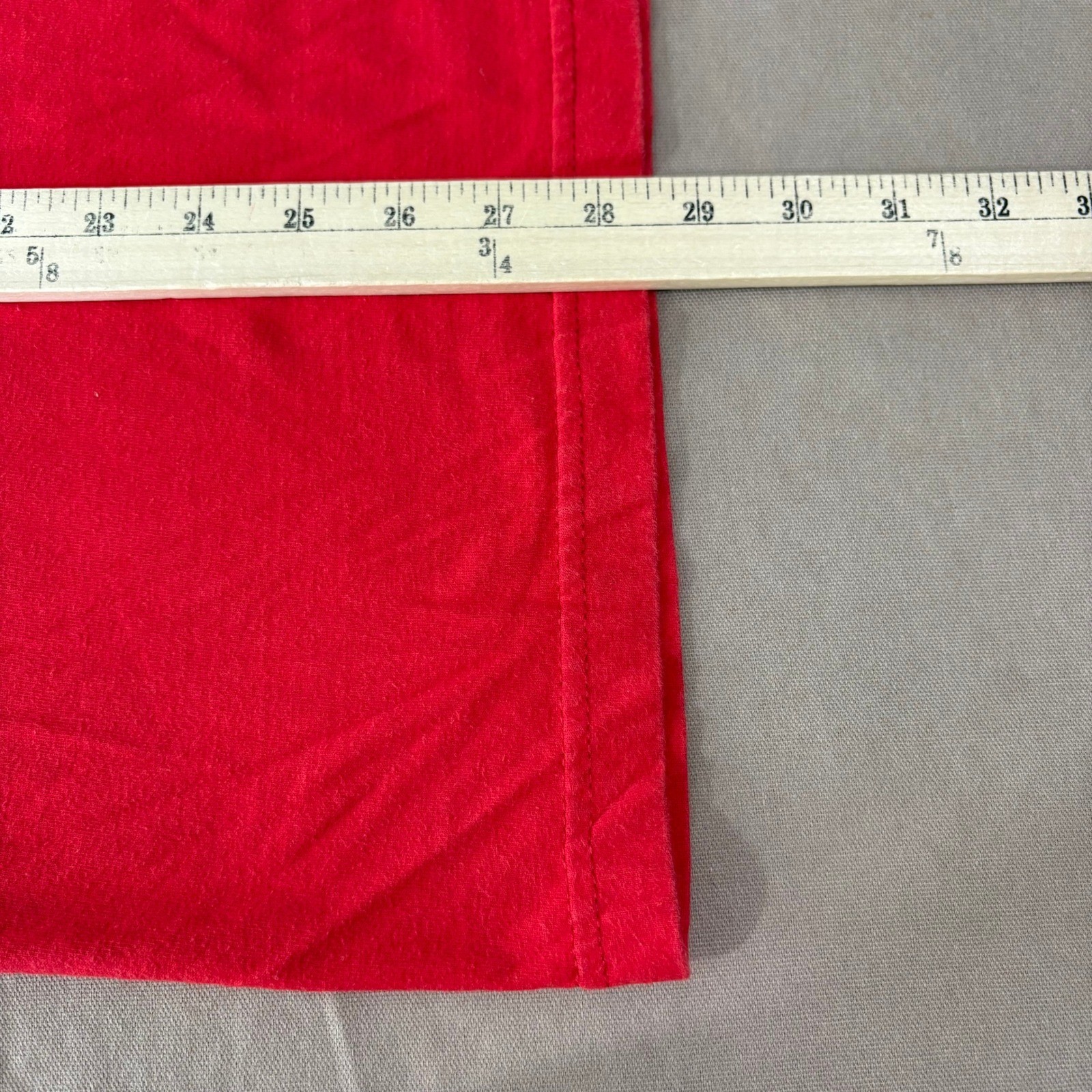 Southpole T-Shirt Men Medium Red Classic Authentic Collection Graphic Streetwear gallery