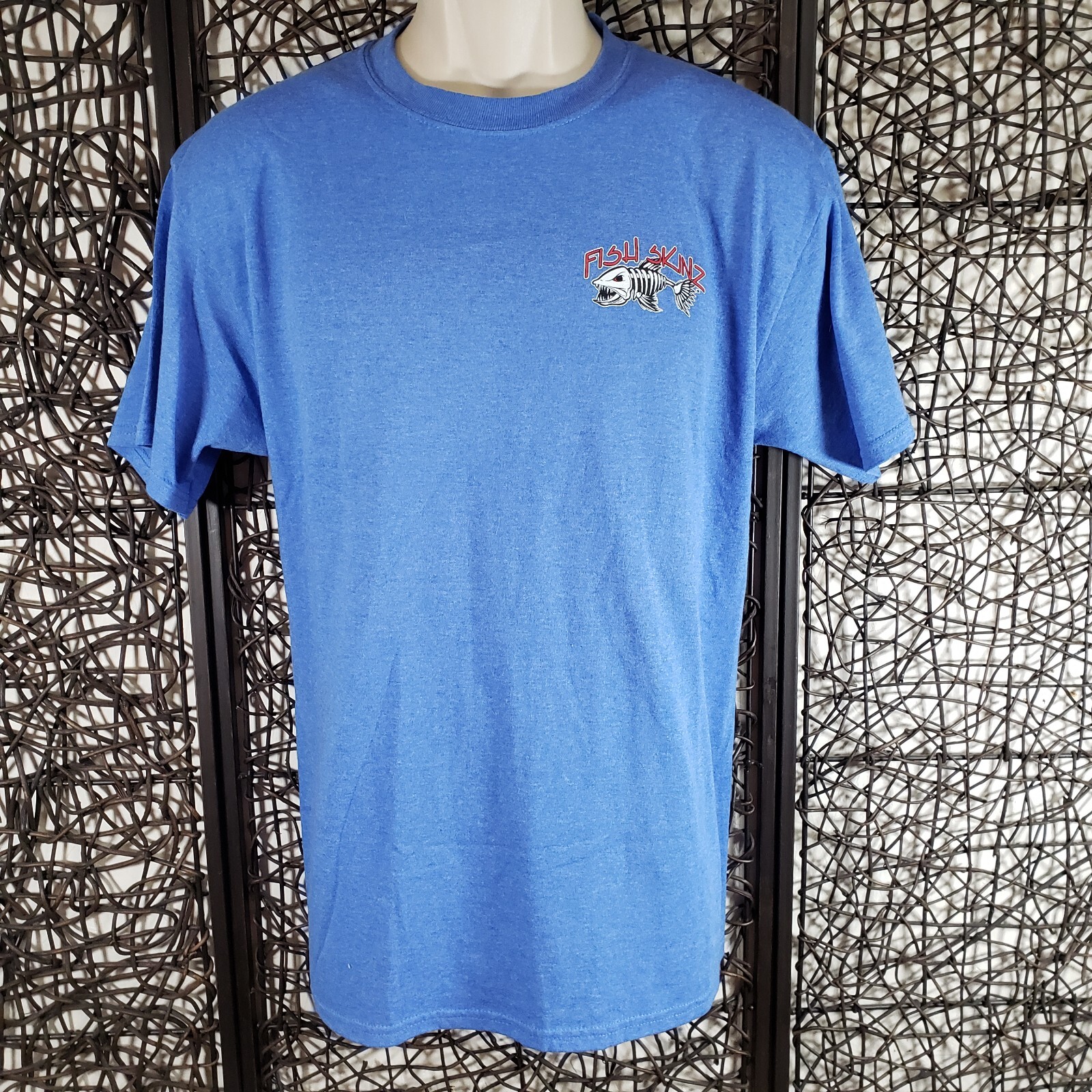 NWT FISH SKINZ MENS SHORT SLEEVE T TEE SHIRT SZ. M BLUE DOUBLE SIDED COTTON POLY gallery