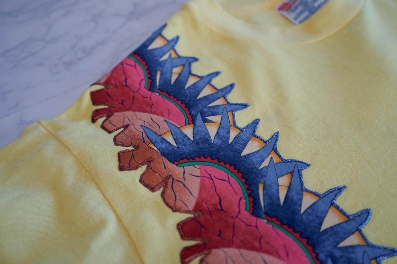 Vtg 90s Hanes Glitter Iron On Aztec Sun Graphic Tee L Single Stitch Southwest gallery