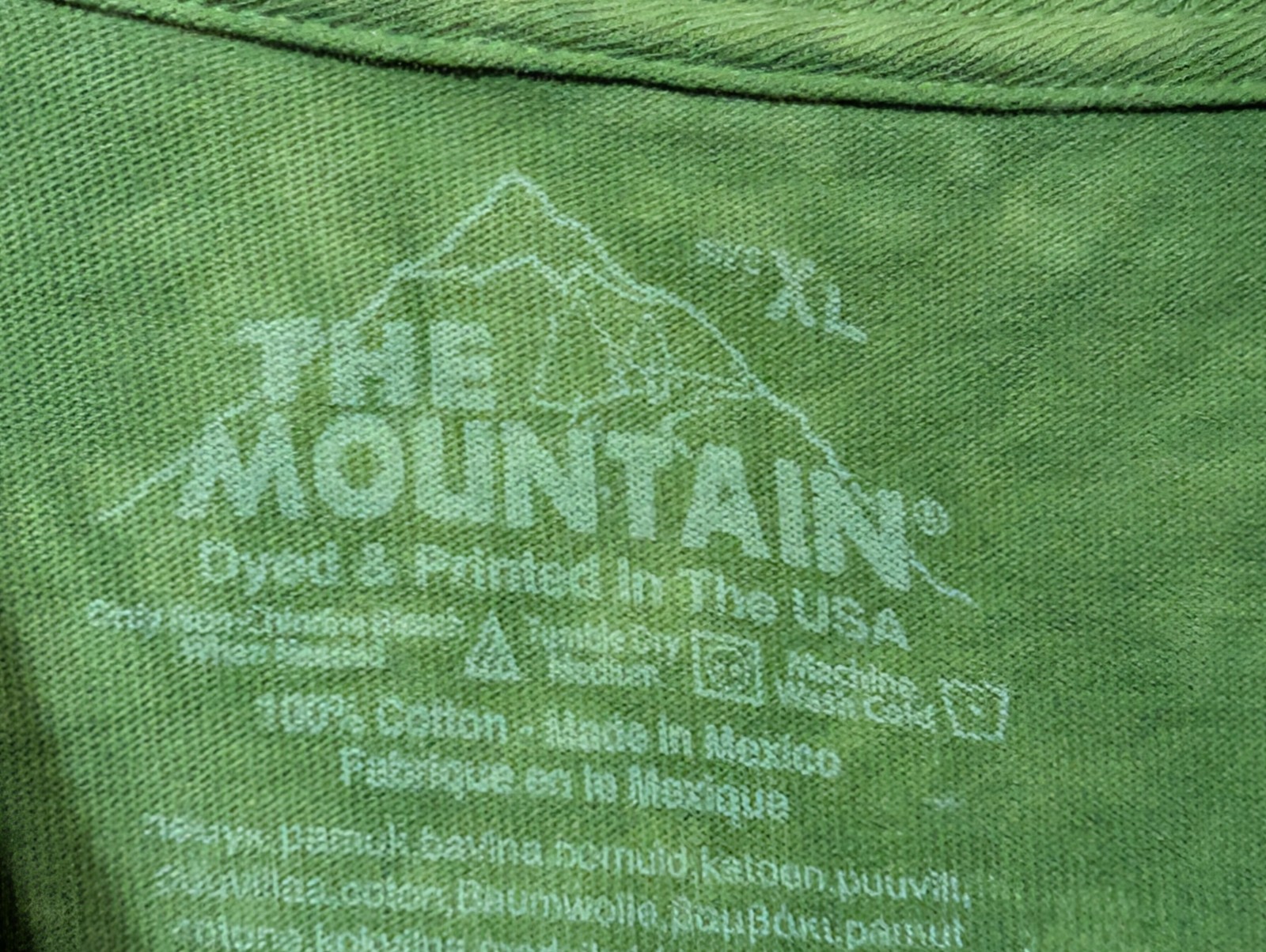 The Mountain Youth T-shirt Green Whimsical Tigers Retired Logo XL #6601 gallery
