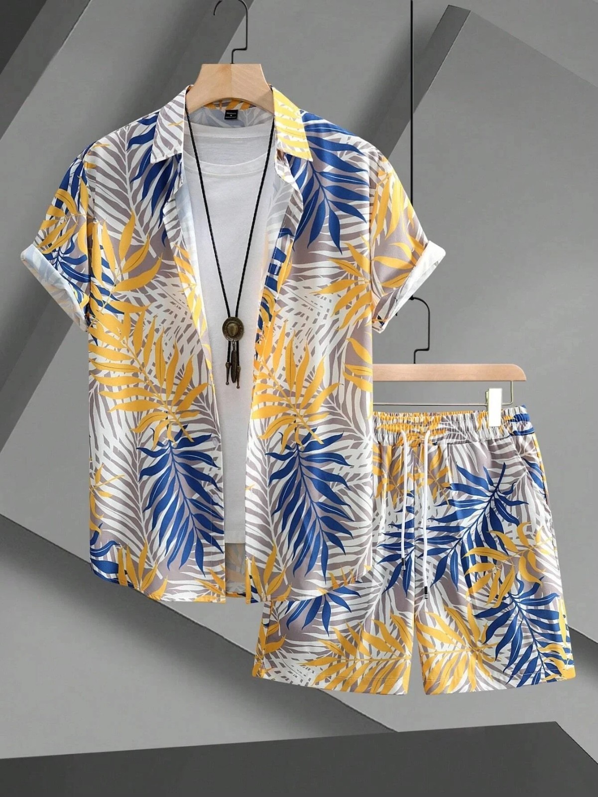 Men Summer Outfit 2-Piece Set Short Sleeve T-Shirt and Shorts Sweatsuit Set gallery