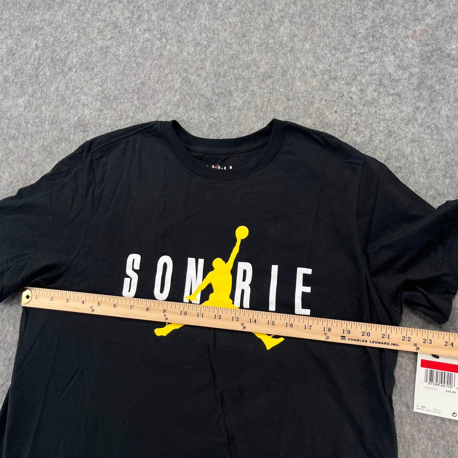 Air Jordan x J Balvin Sonrie Graphic T Shirt Size L NEW gallery