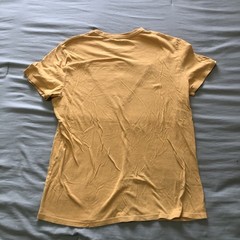 GUESS EMBOSSED TRIANGLE T-SHIRT Mustard Yellow Gold Tee Womens Small