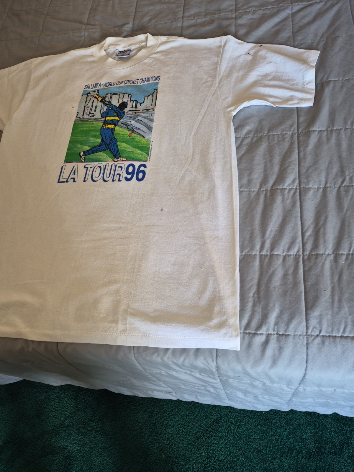 Vintage World Cup Cricket Champions Sri Lanka XL LA TOUR 96 Signatures On Back gallery