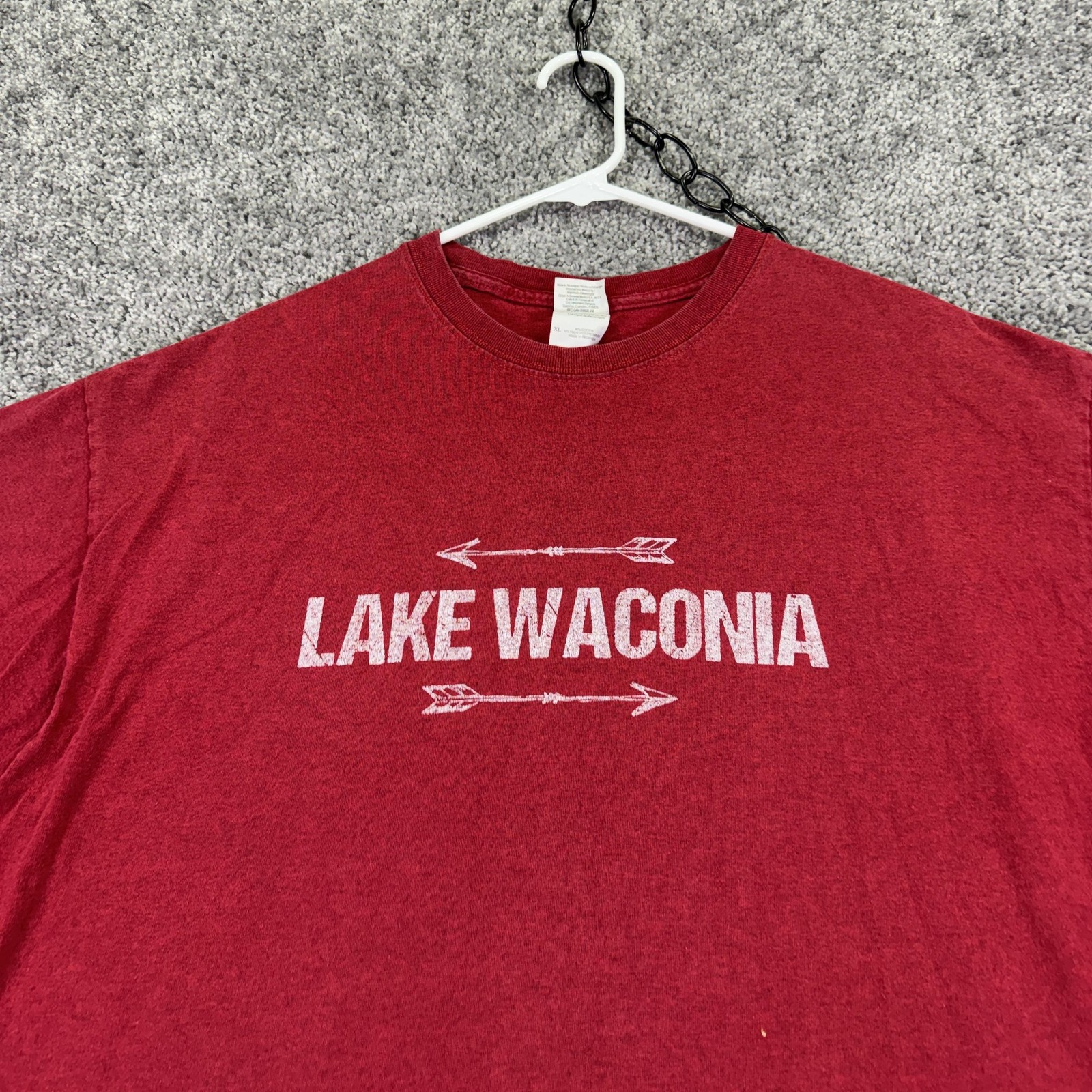 Gildan Shirt Mens XL Red Lake Waconia Arrows Graphic Tee Lake Nautical Casual gallery