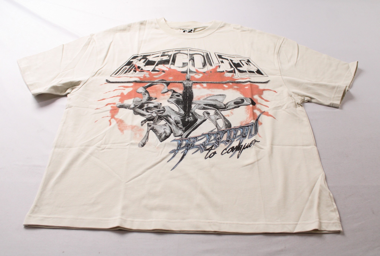 F2 CE Men’s S/S Crew Neck Washed Old Cross Art Printed Tee CL8 Light Gray Large