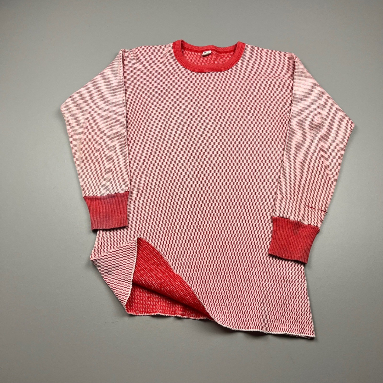 Hanes Thermal Shirt Mens L/XL Red White Waffle Knit Long Sleeve VTG 70s 2-Tone gallery