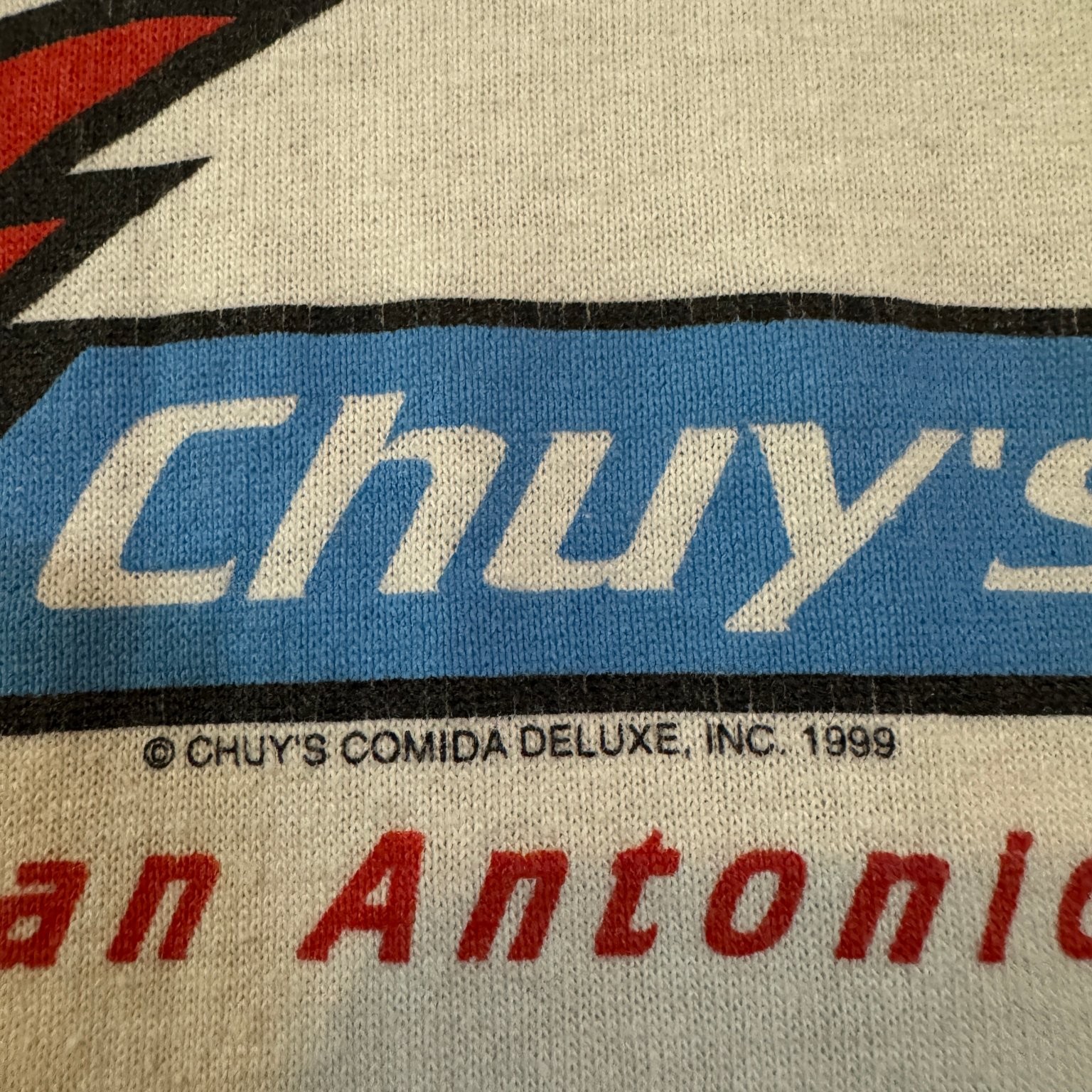 Augusta Sportswear Men's L White Black Chuy's San Antonio Raglan T-Shirt Vtg 90s gallery