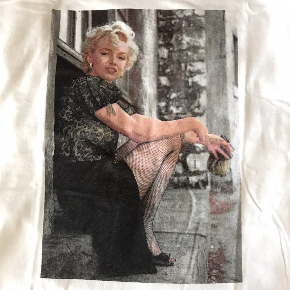 Marylyn Monroe Tee Shirt Size Large White Cotton SilkScreen Printed Front Image