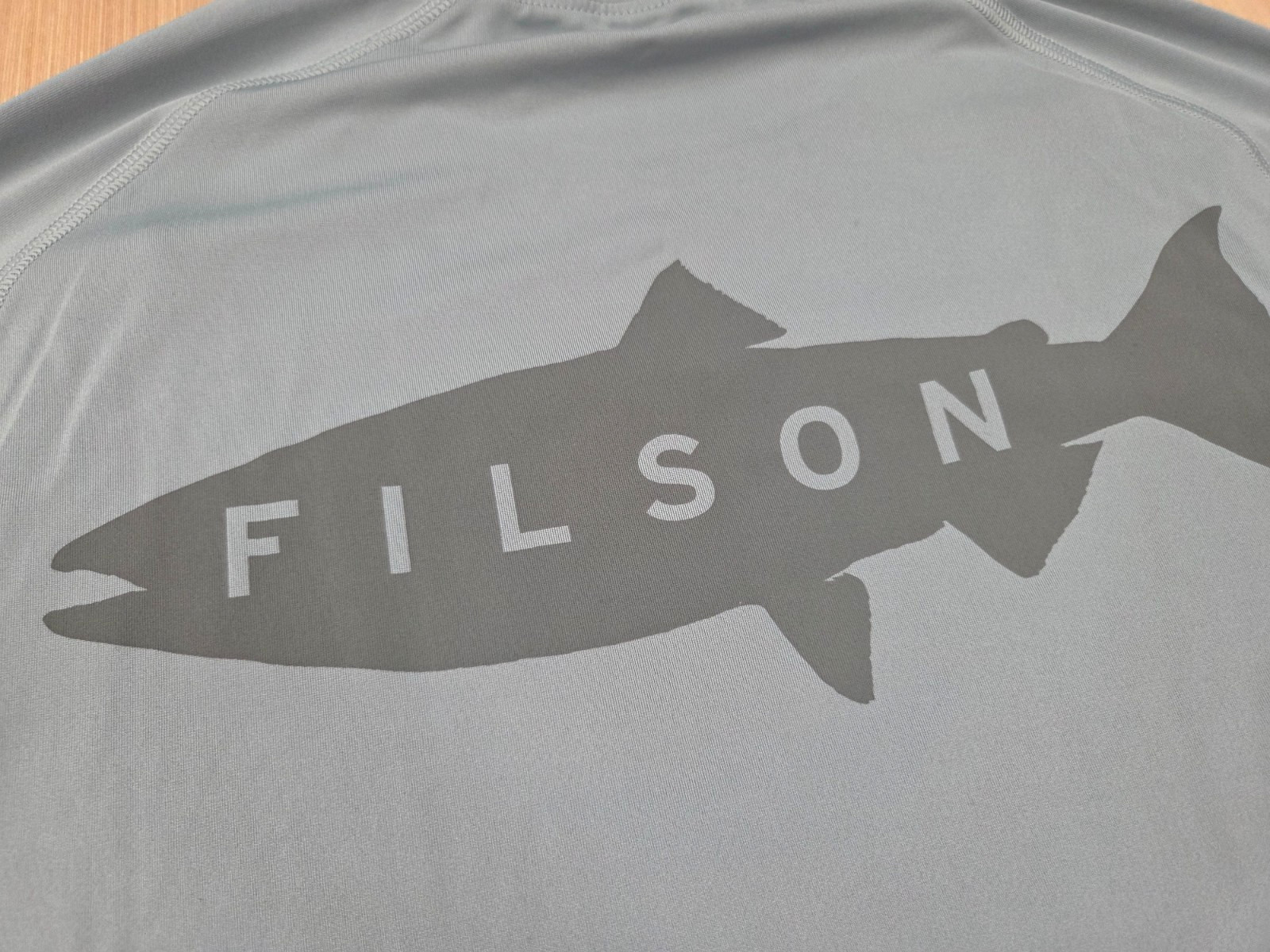 Filson Long Sleeve Barrier T-Shirt Size XS Graphic Performance Quick Dry Fishing gallery