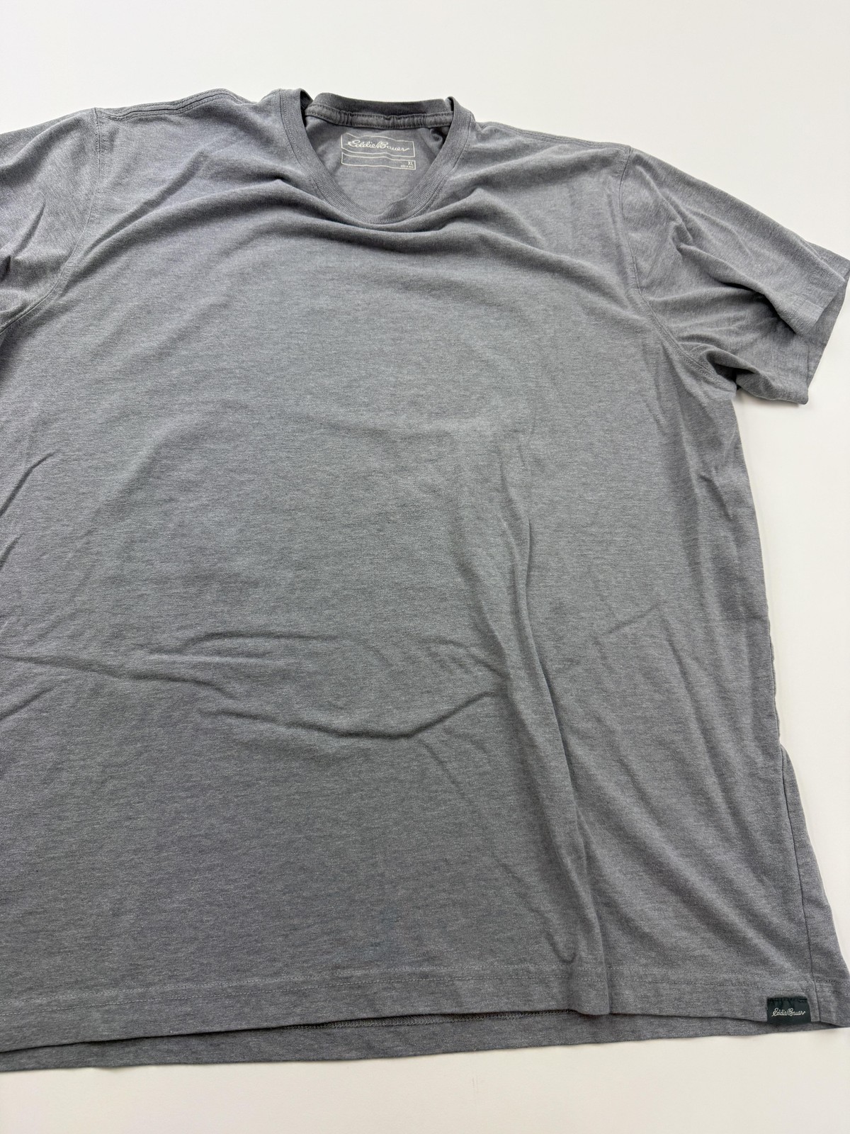 Eddie Bauer Shirt Mens XL Gray Solid Tagless Cotton Blend Tee Crewneck gallery
