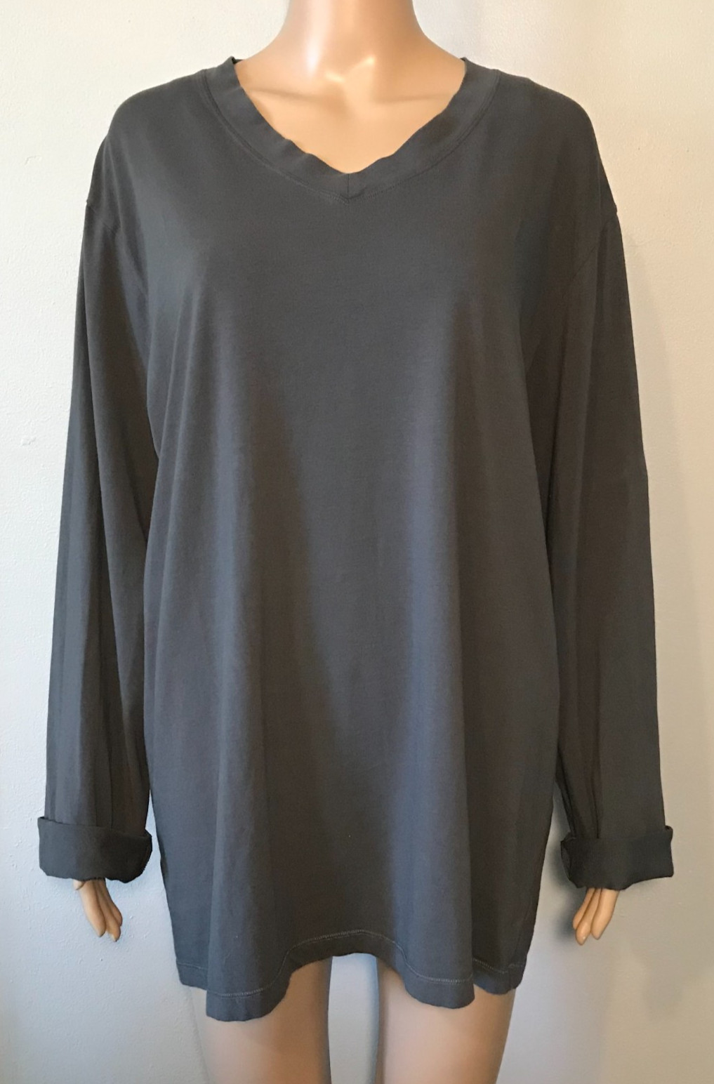 David Archy Women's Shirt Size L Gray V-Neck Pullover Long Sleeve Cotton Blend gallery