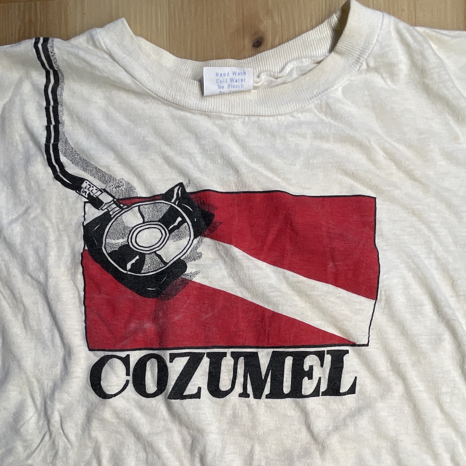 Vintage 90s Cozumel Scuba Diving Flag Single Stitch Tshirt Medium gallery