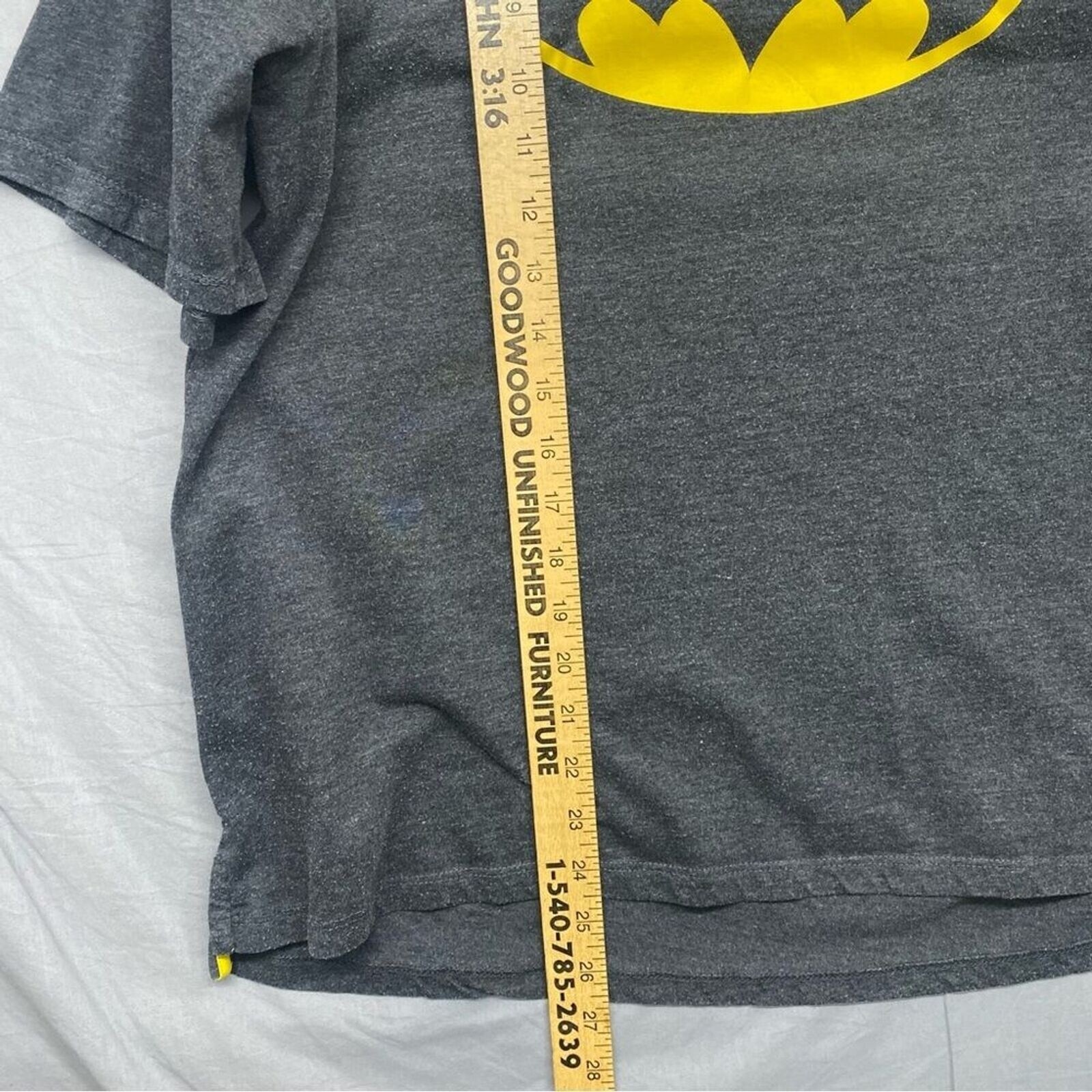 Batman T-Shirt Retro Symbol Dark Gray & Yellow Men's Size | L gallery