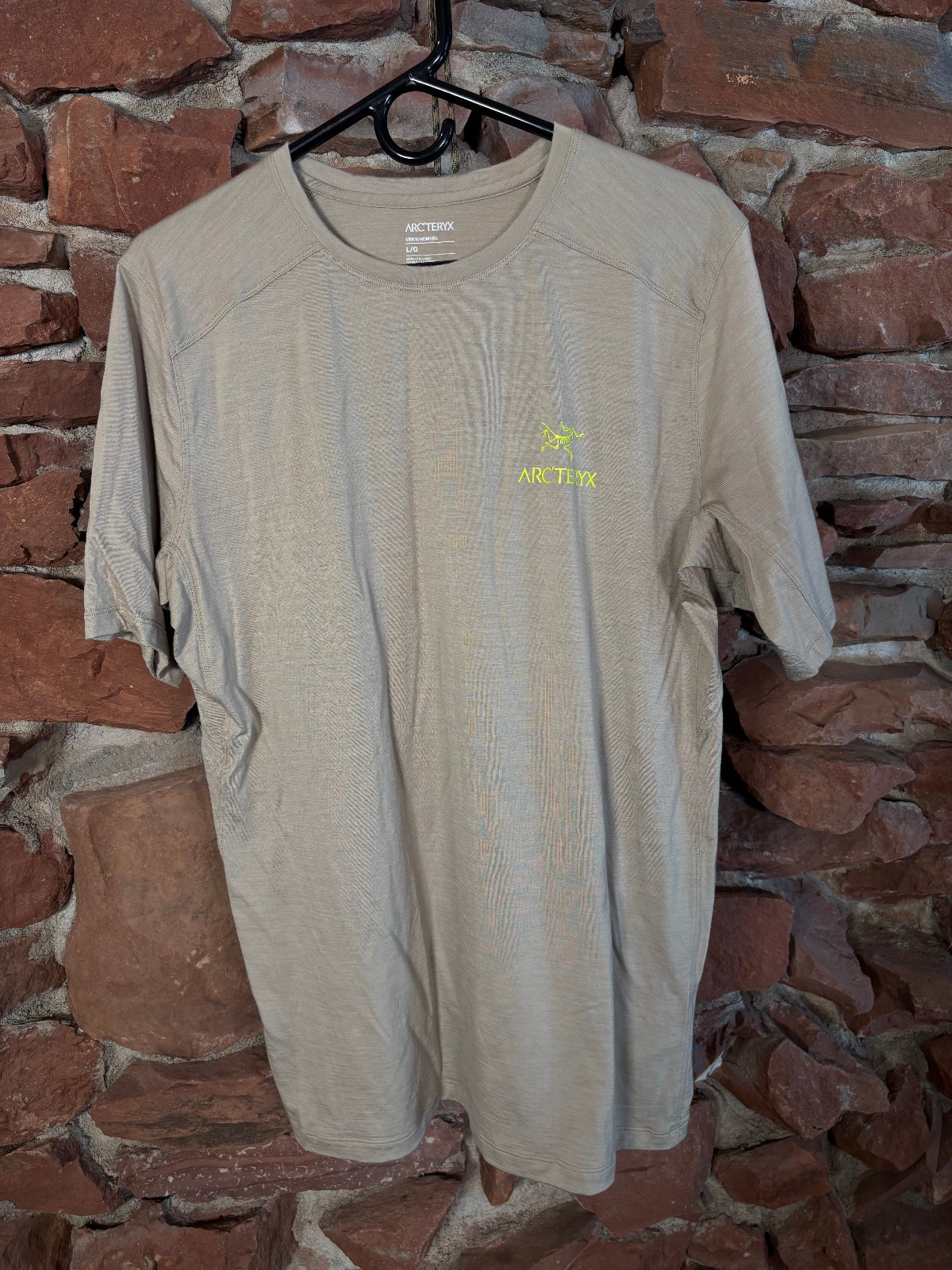 Arc’teryx Ionia wool t-shirt, men’s large