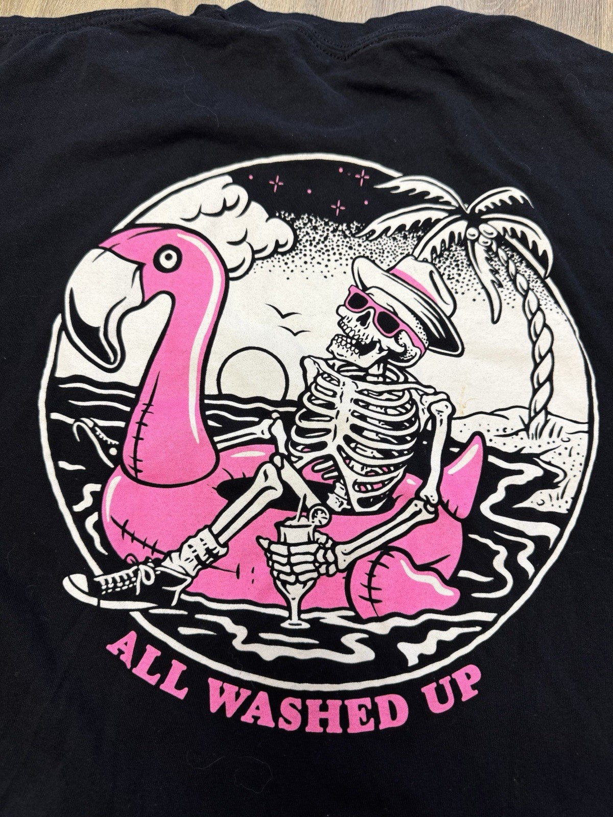Retrofit All Washed Up Skeleton T Shirt Size Large Flamingo Skully Beach Punk gallery