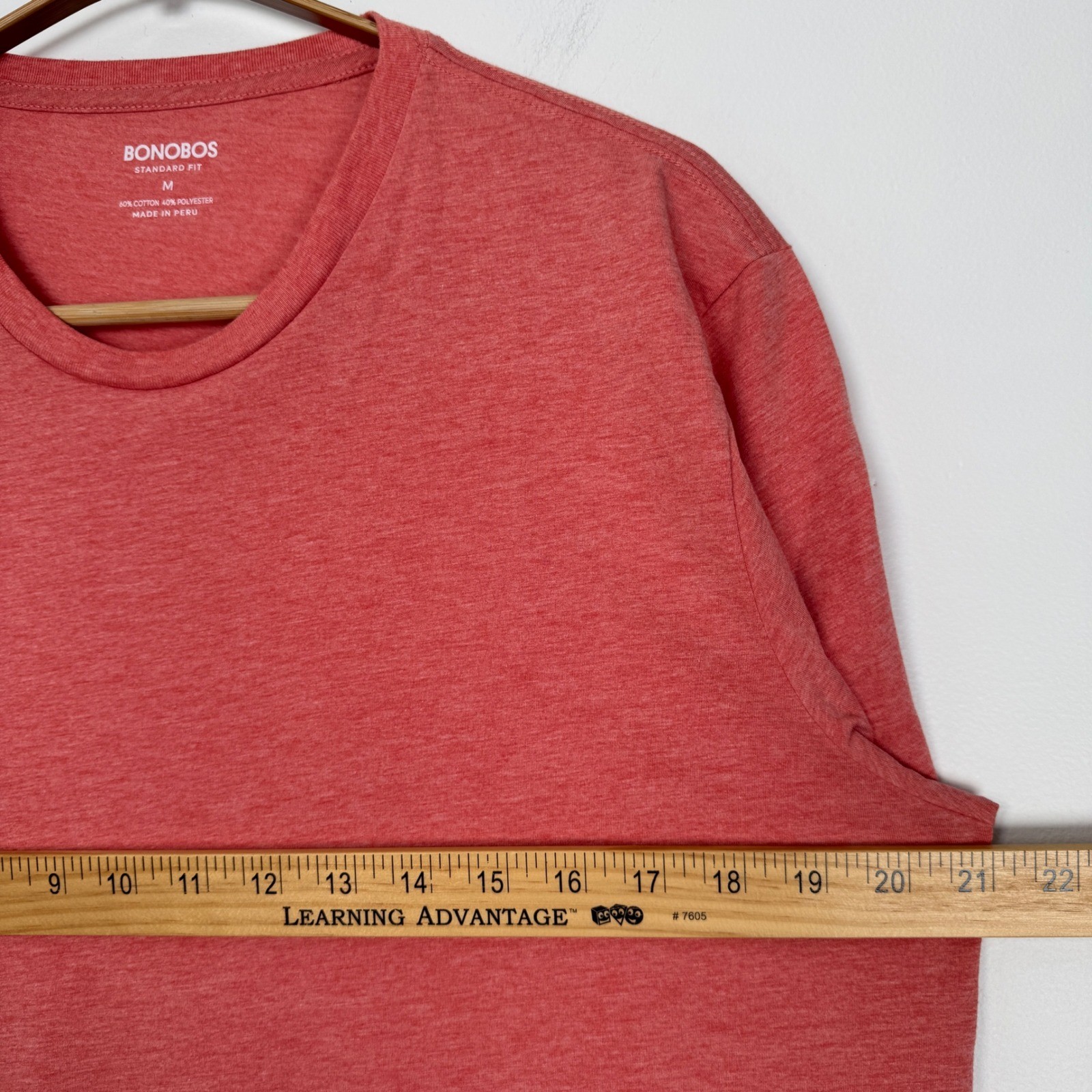 Bonobos Mens Standard Fit Crew Neck T-Shirt Heathered Coral Red Salmon Size M gallery