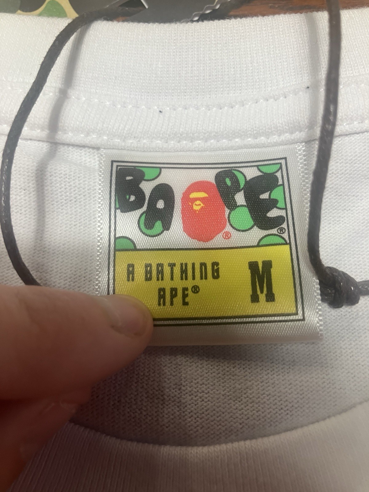 A Bathing Ape BAPE White Ape Head Graphic Logo Crew Neck T-Shirt Men's M gallery