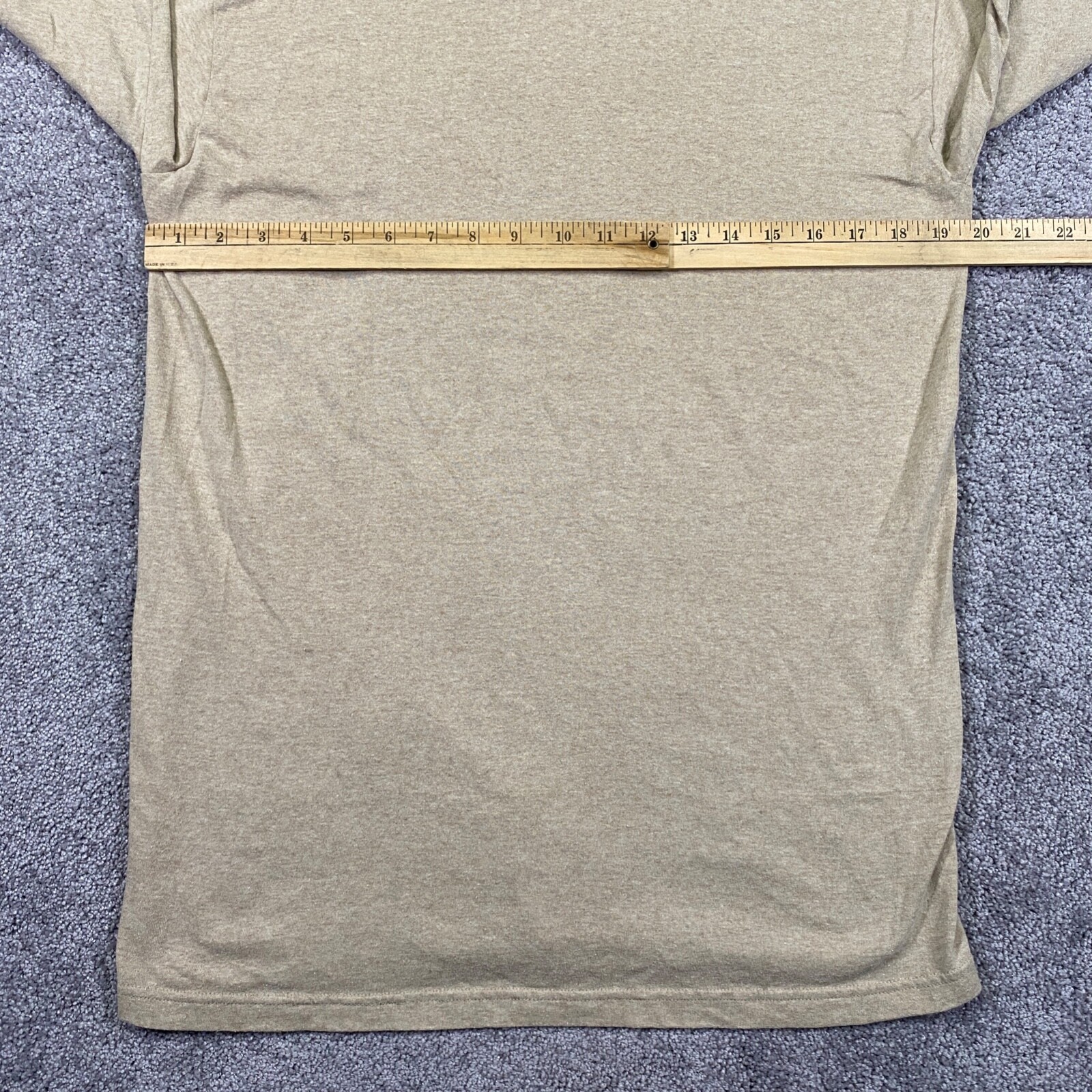 Yellowstone Park Shirt Mens Small Beige Eco Mountain Graphic Tee Bison Wolf Y2K gallery