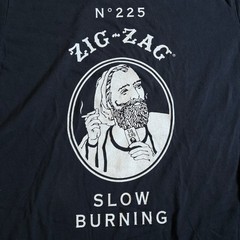 Zig Zag Slow Burning Rolling Papers Black T-Shirt Adult Size Medium 18.5×22.5