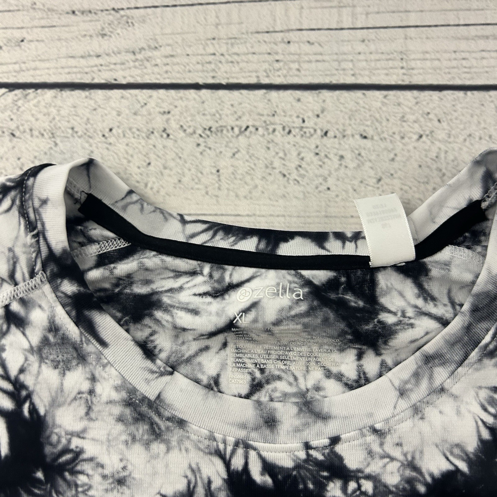 Zella Pigment Dyed Short Sleeve T Shirt Men's XL Black Gray White gallery