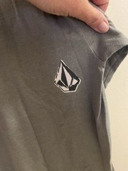 Volcom Men’s Gray Graphic T Shirt Tee XL Chest 42” Black White Logo