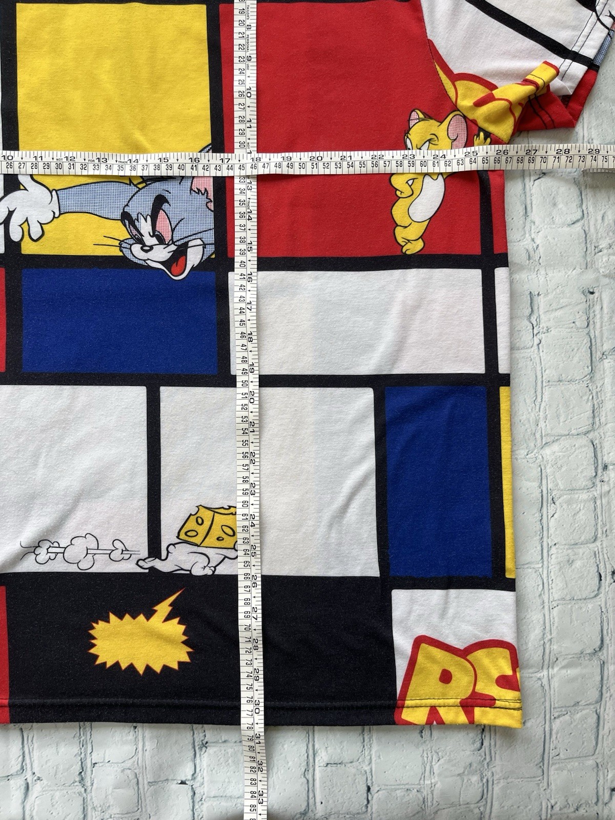 Tom & Jerry Reason Streetwear Collection Men's White Red Yellow Blue T-Shirt 2XL gallery