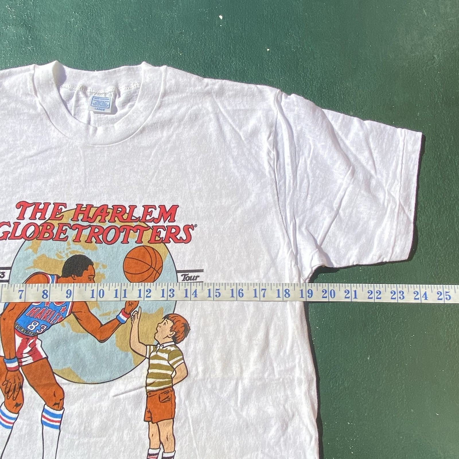 Vintage 80s Harlem Globetrotters T Shirt 1983 Tour USA Basketball Single Stitch gallery