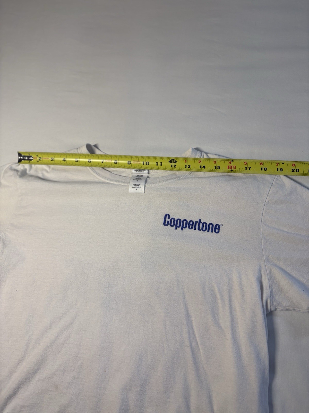 Coppertone Logo Sunscreen Lotion White Tee Shirt Retro 90s Gilden Size L Vintage gallery