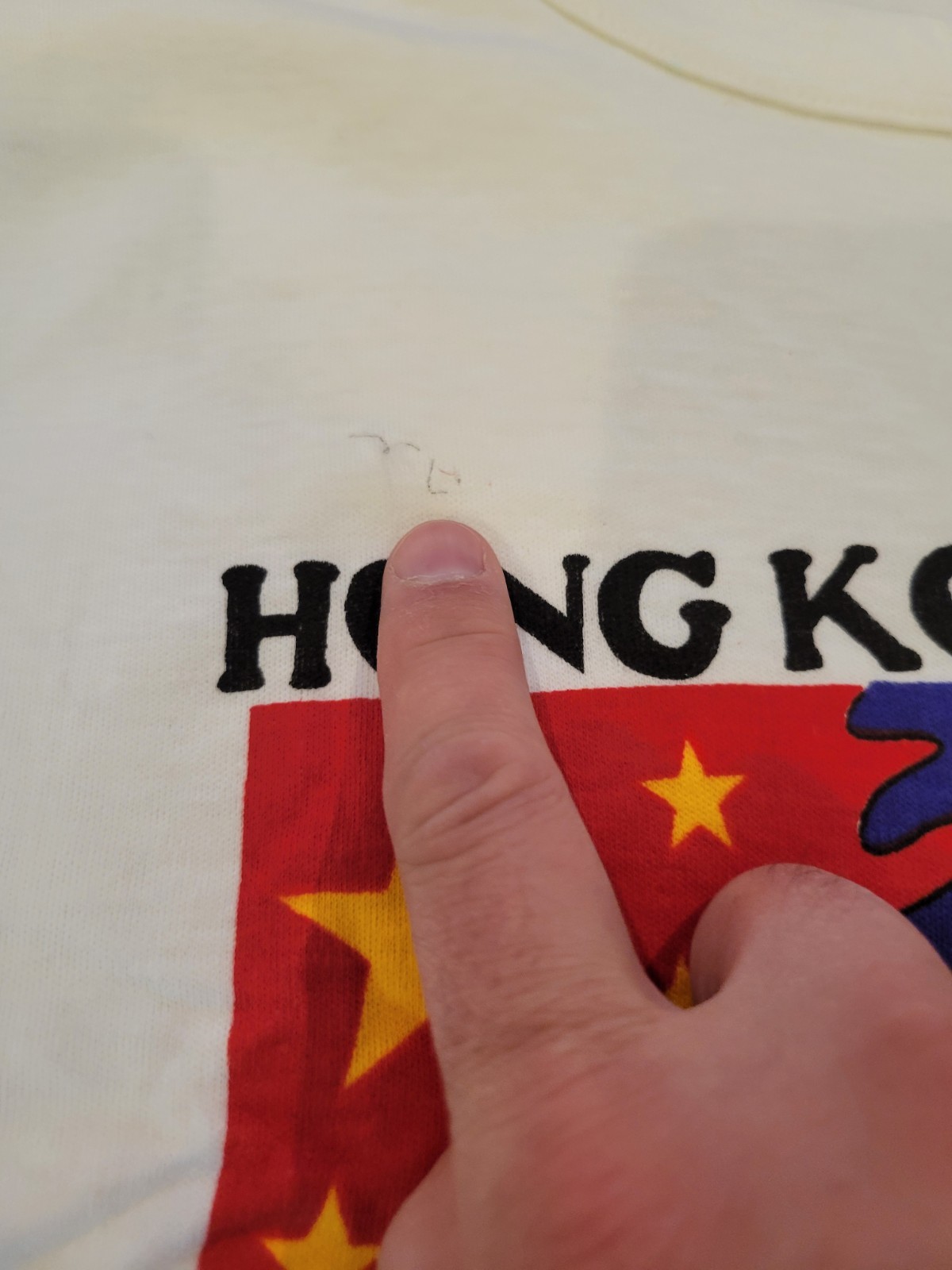 Rare Tshirt Hong Kong 1997 year Great Britain Vintage 90’s Men’s M* gallery